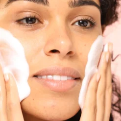 NUXE Detergente E Struccante^Mousse leggera detergente - vecchia formula